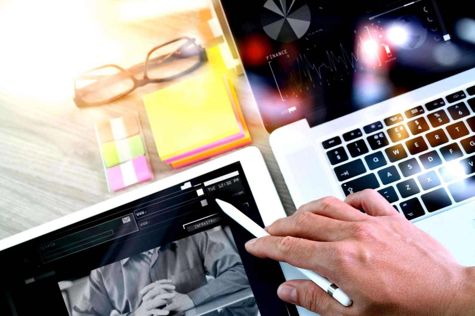 Mobile SEO optimization workspace